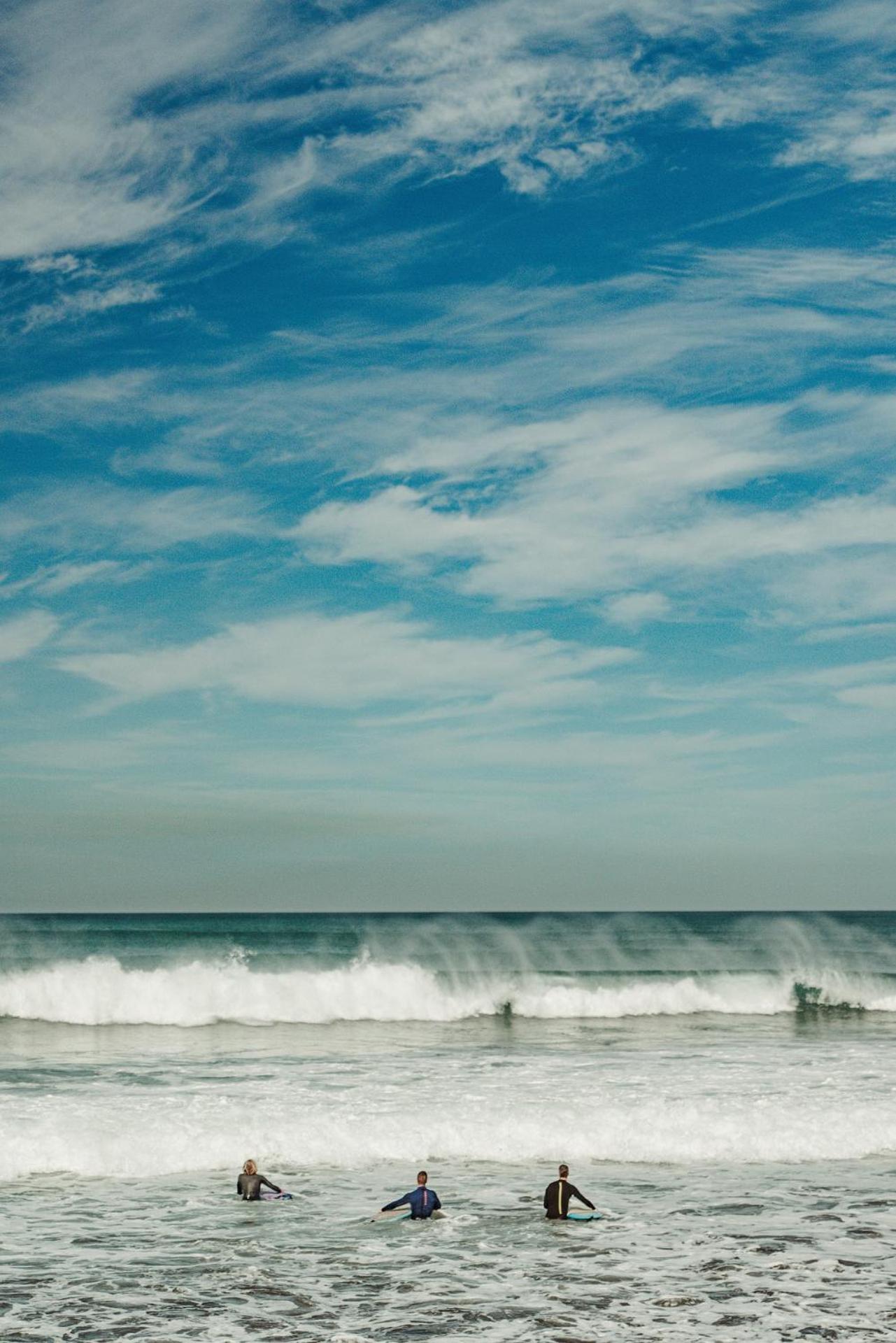 Sea View & Sundown, 150M From The Beach And Surf Spots Costa da Caparica Exterior foto